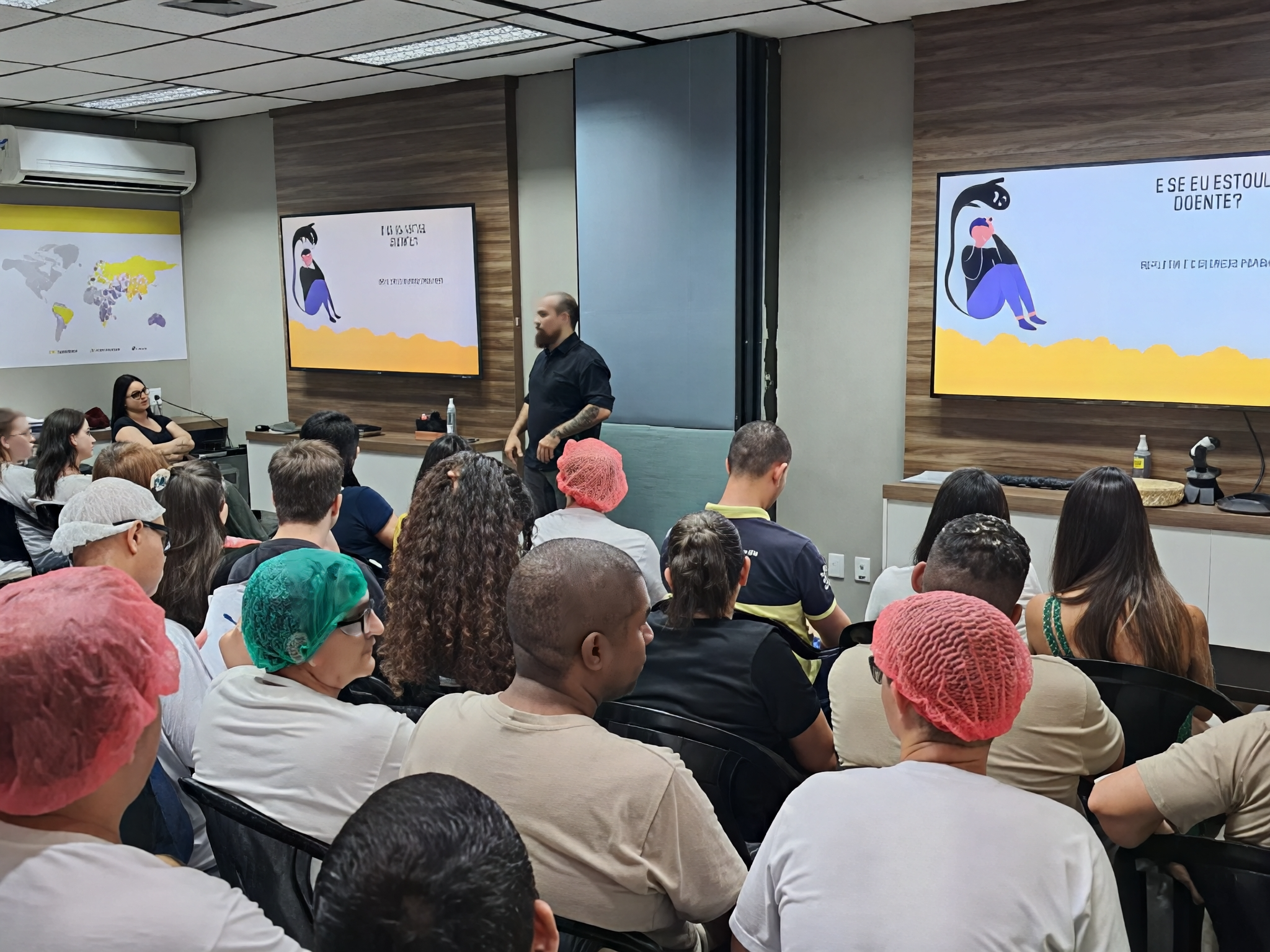 Palestra corporativa conduzida por profissional selecionado pelo Ciclo 12